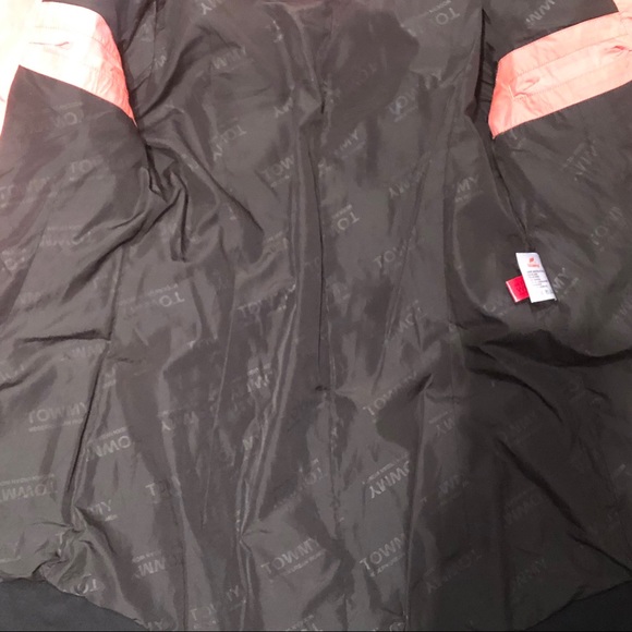 Women’s European Style Puffer Winter Coat - Picture 12 of 16